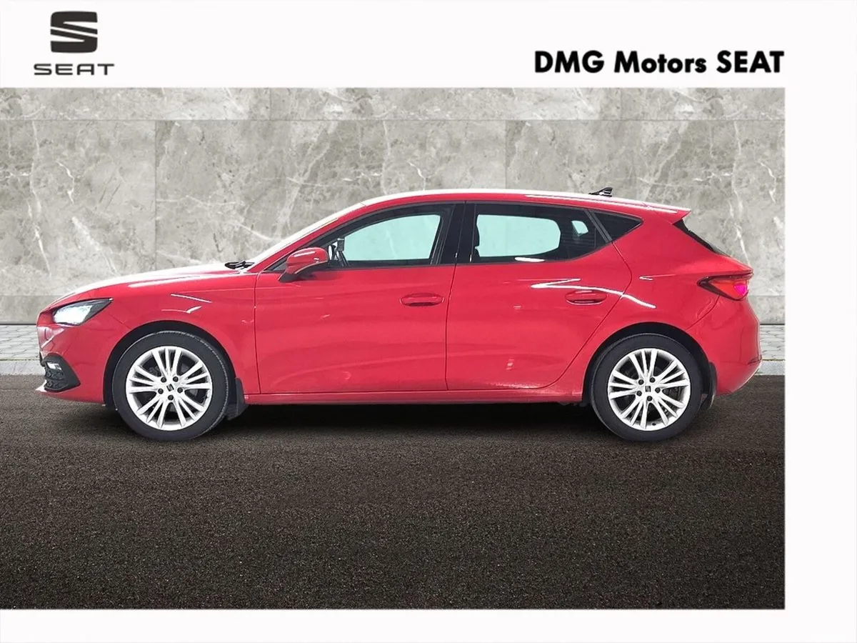 SEAT Leon Estate, Petrol, 2021, Red
