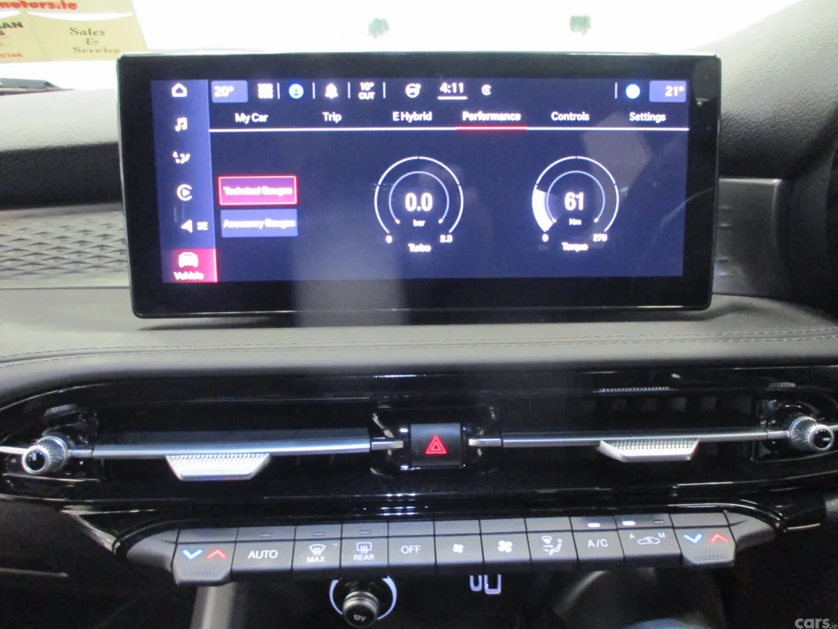 Alfa Romeo Tonale MPV, Petrol Plug-in Hybrid, 2024, Blue