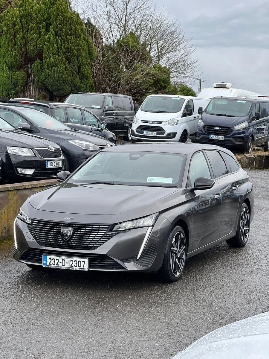 Peugeot 308 Estate, Petrol, 2023, Grey