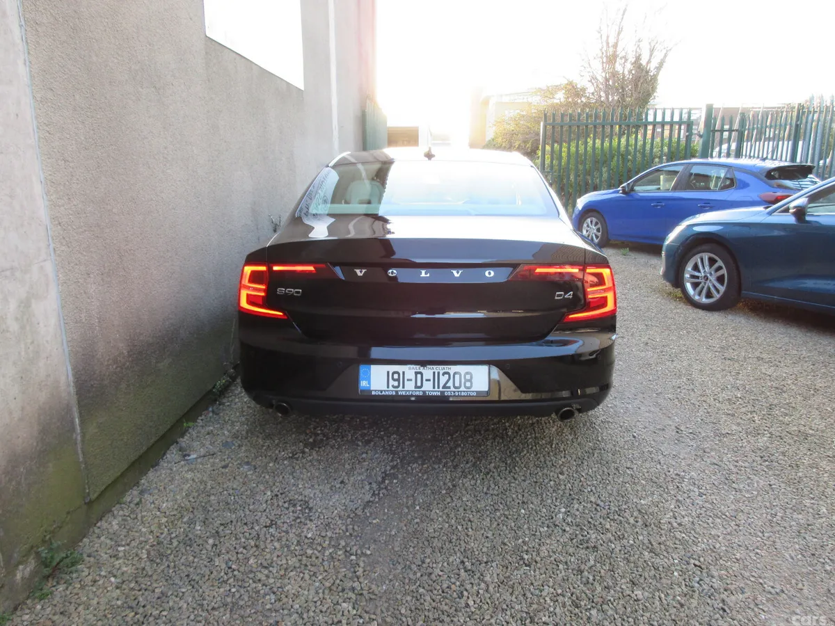Volvo S90 Saloon, Diesel, 2019, Black