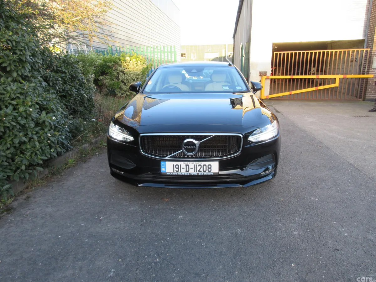 Volvo S90 Saloon, Diesel, 2019, Black