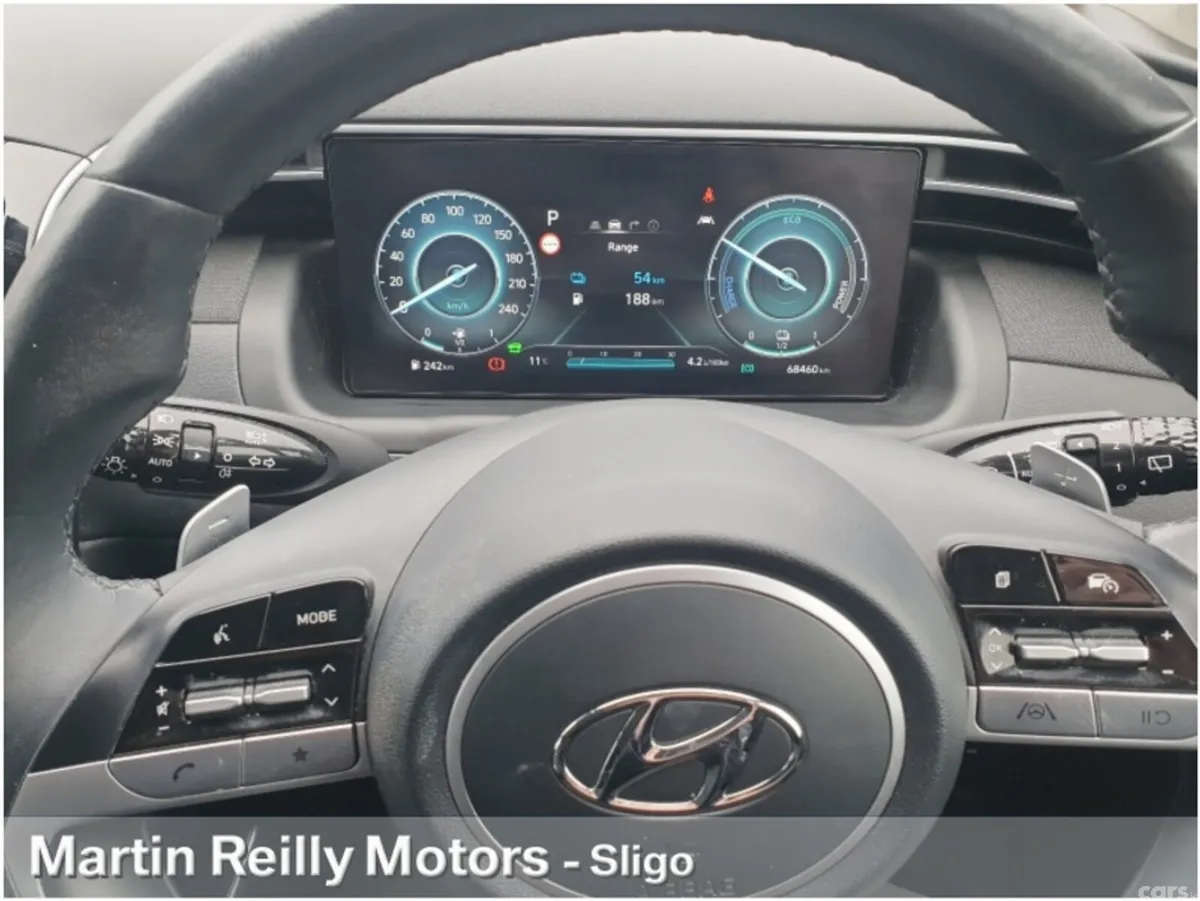 Hyundai Tucson MPV, Petrol Plug-in Hybrid, 2023, Grey