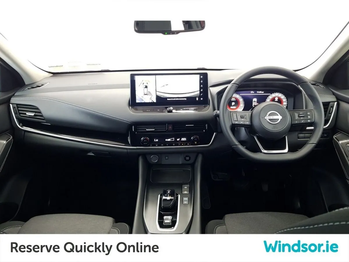 Nissan Qashqai SUV, Petrol Hybrid, 2023, Red