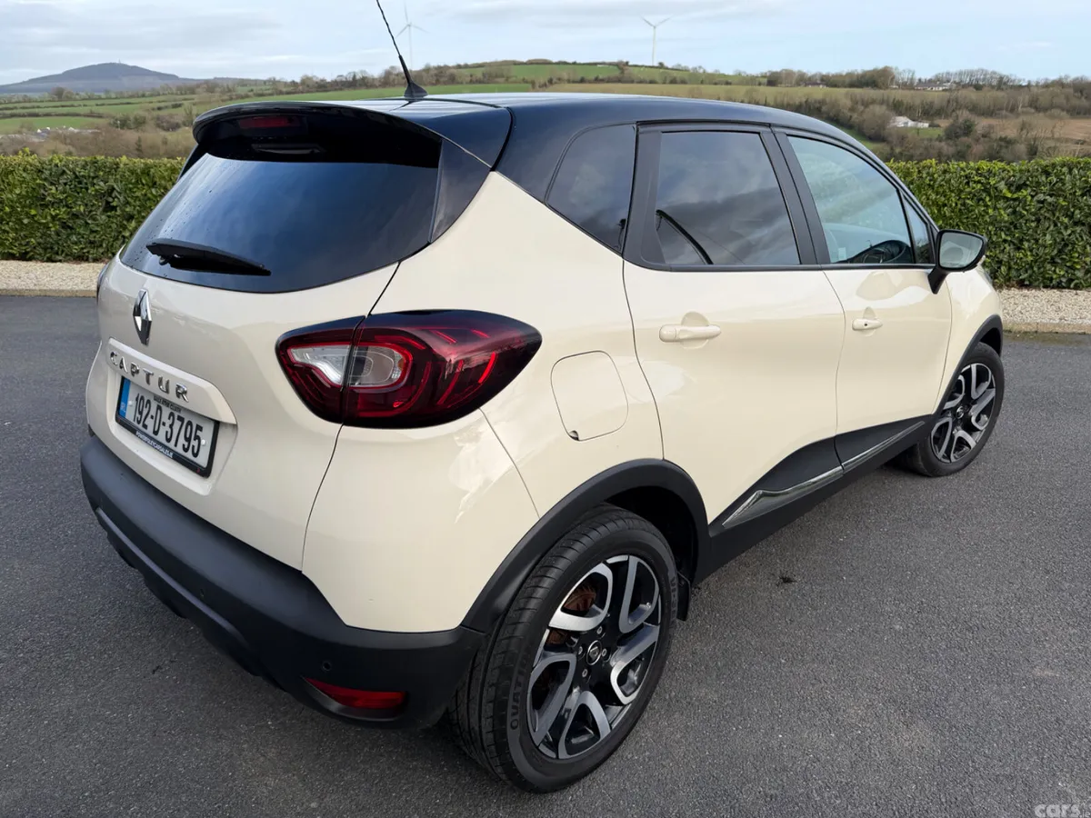 Renault Captur Hatchback, Diesel, 2019, White
