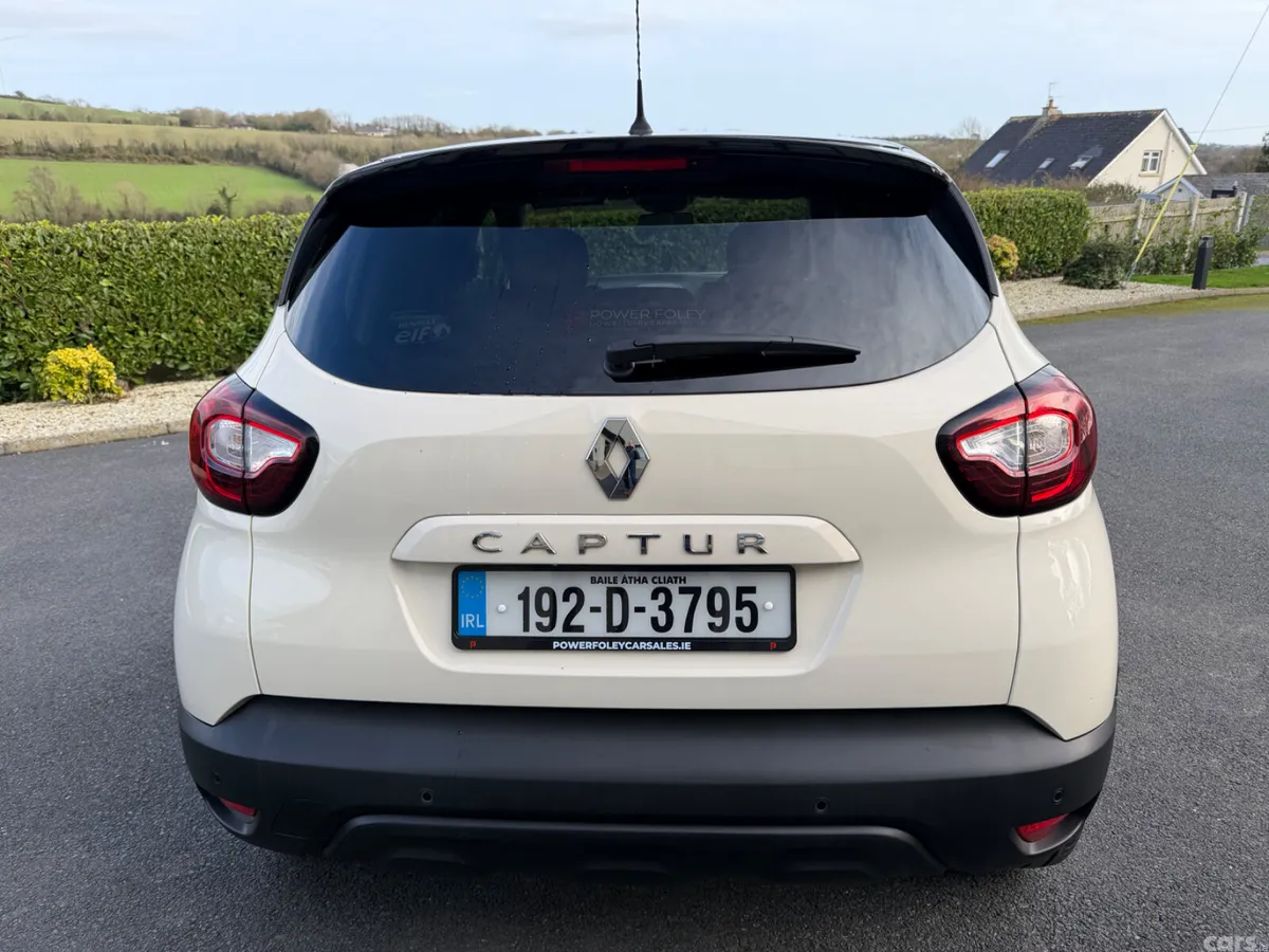 Renault Captur Hatchback, Diesel, 2019, White