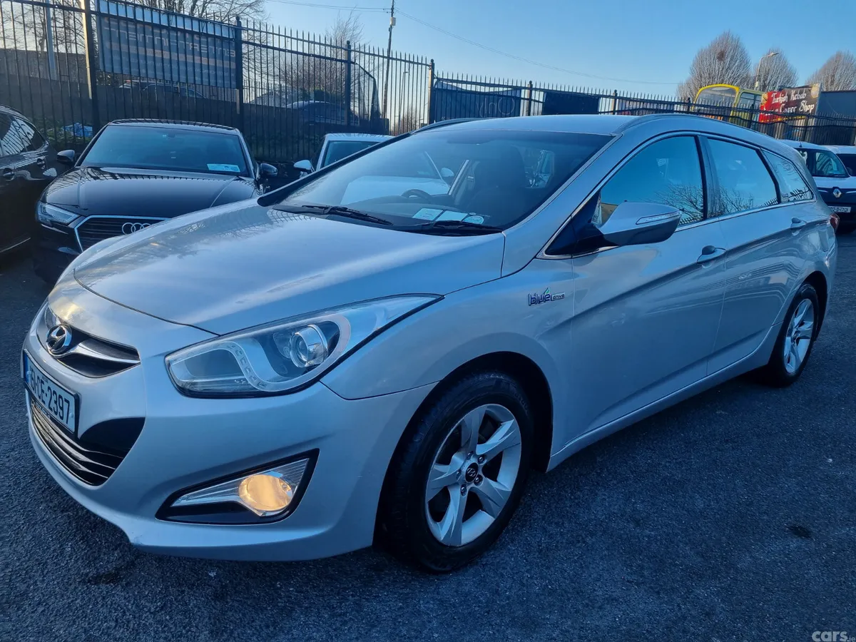 Hyundai i40 Estate, Diesel, 2015, Silver