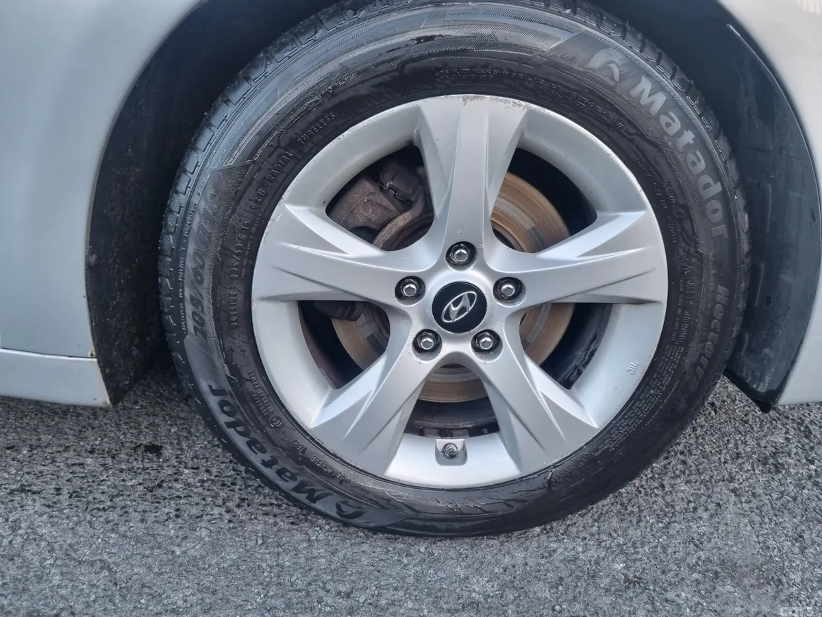 Hyundai i40 Estate, Diesel, 2015, Silver