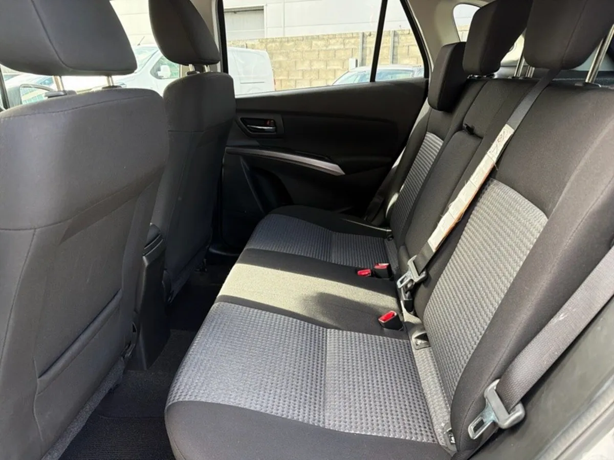 Suzuki SX4 S-Cross Hatchback, Petrol, 2023, Silver