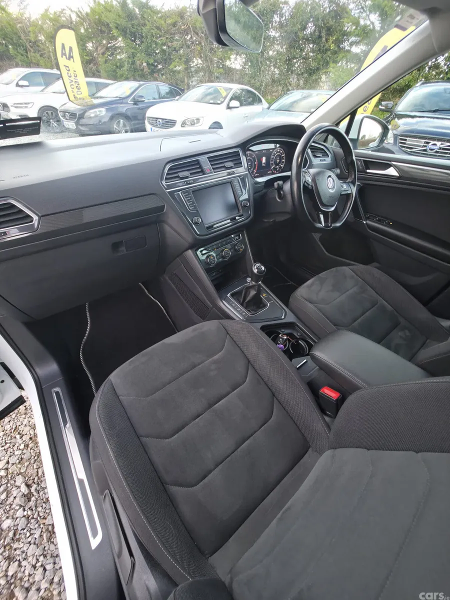 Volkswagen Tiguan SUV, Diesel, 2017, White