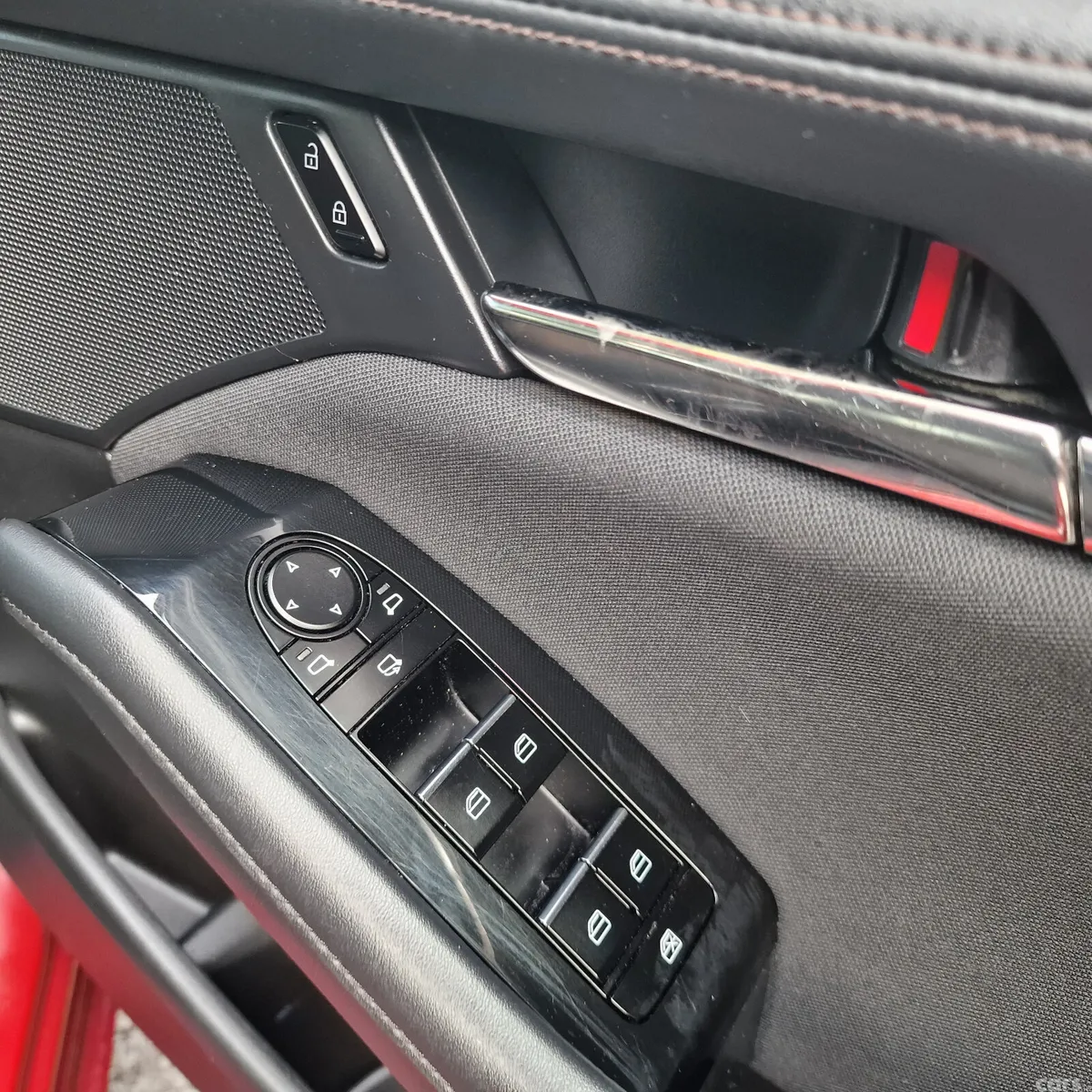 Mazda Mazda3 Saloon, Diesel, 2020, Red