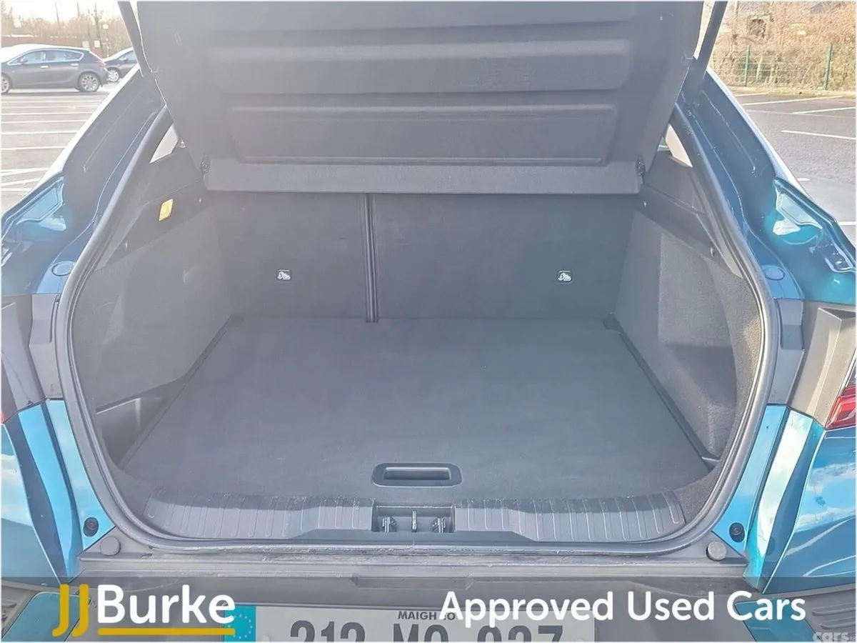 Renault Arkana SUV, Petrol Hybrid, 2021, Blue