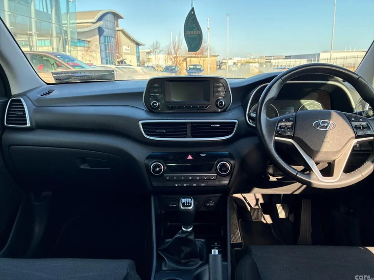 Hyundai Tucson MPV, Diesel, 2019, Blue