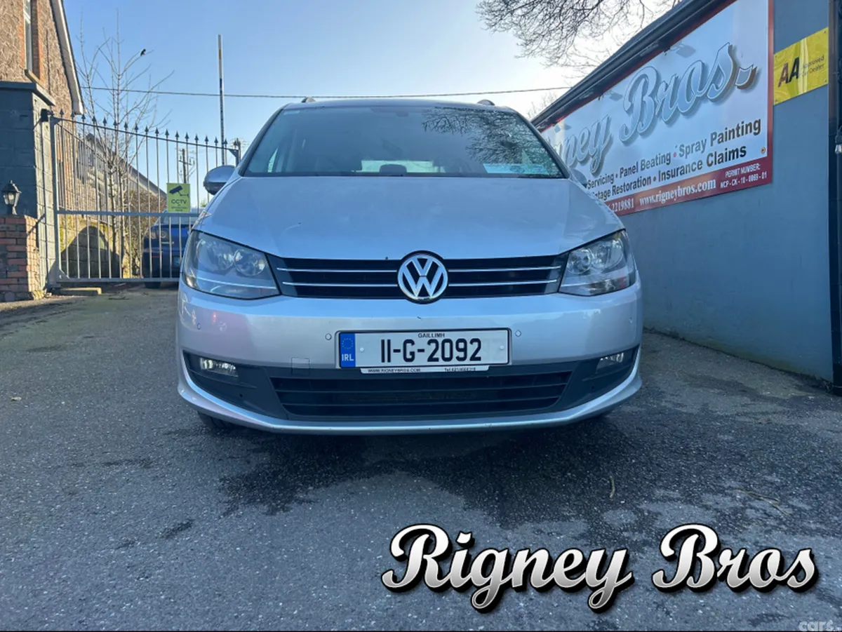Volkswagen Sharan MPV, Diesel, 2011, Silver
