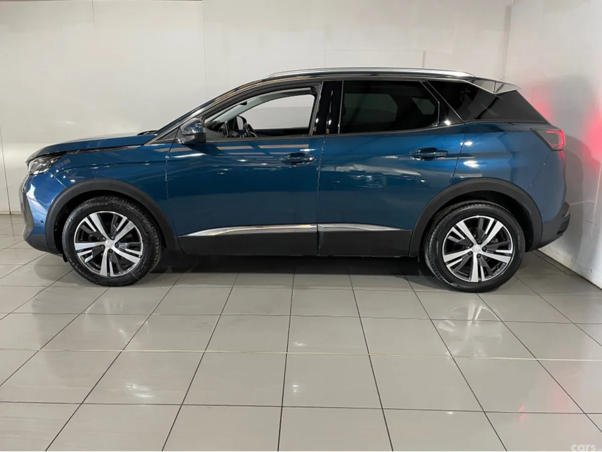 Peugeot 3008 MPV, Diesel, 2021, Blue
