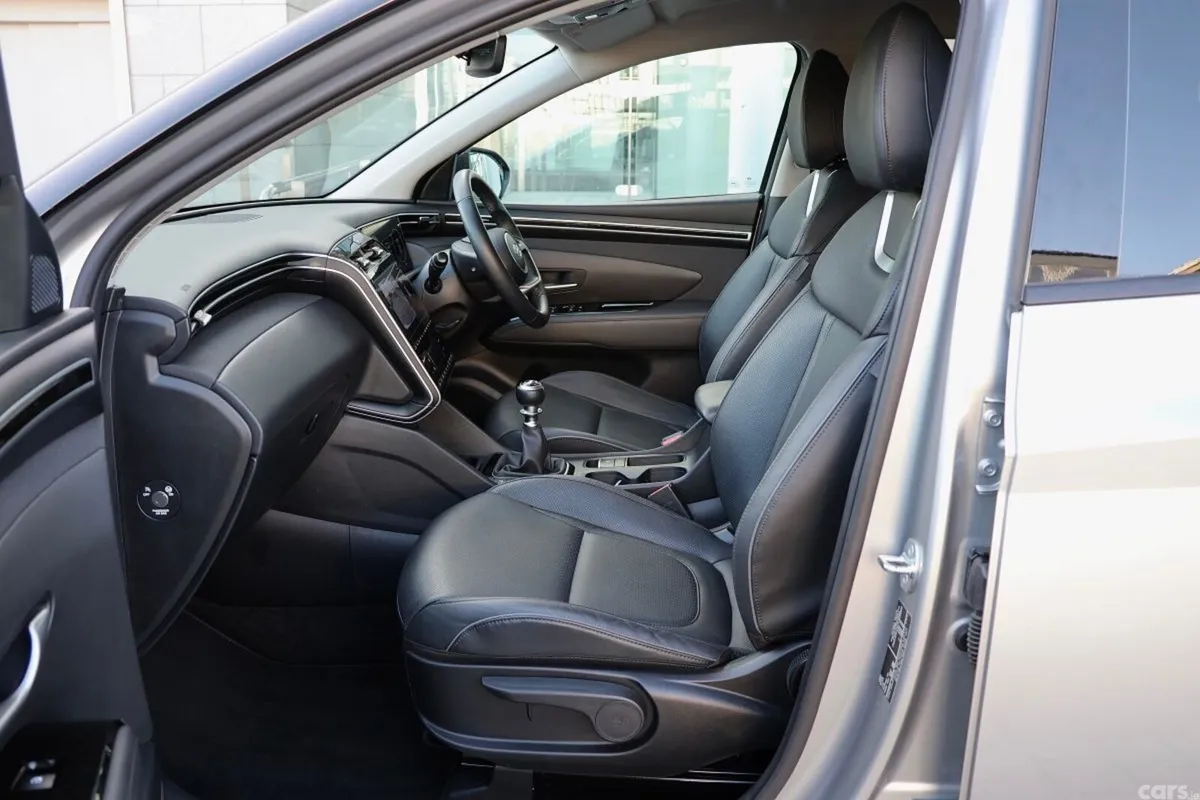 Hyundai Tucson SUV, Diesel, 2024, Silver