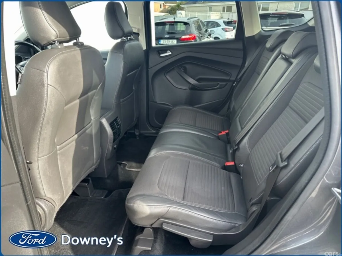 Ford Kuga Hatchback, Diesel, 2018, Grey