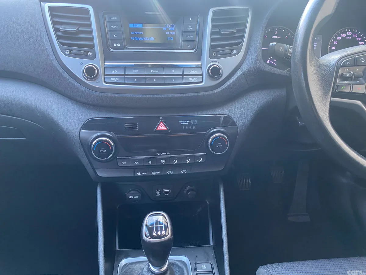 Hyundai Tucson SUV, Diesel, 2016, Blue