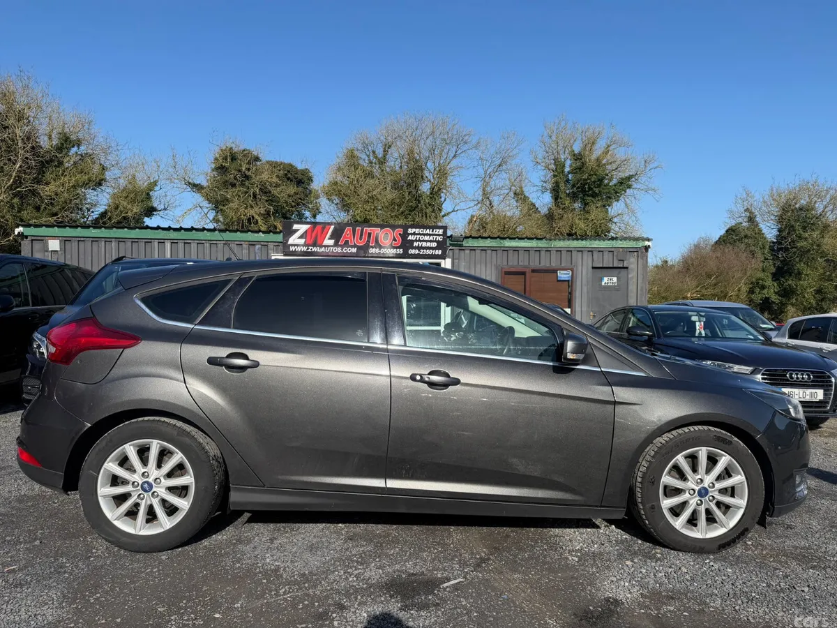 Ford Focus Hatchback, Diesel, 2017, Grey