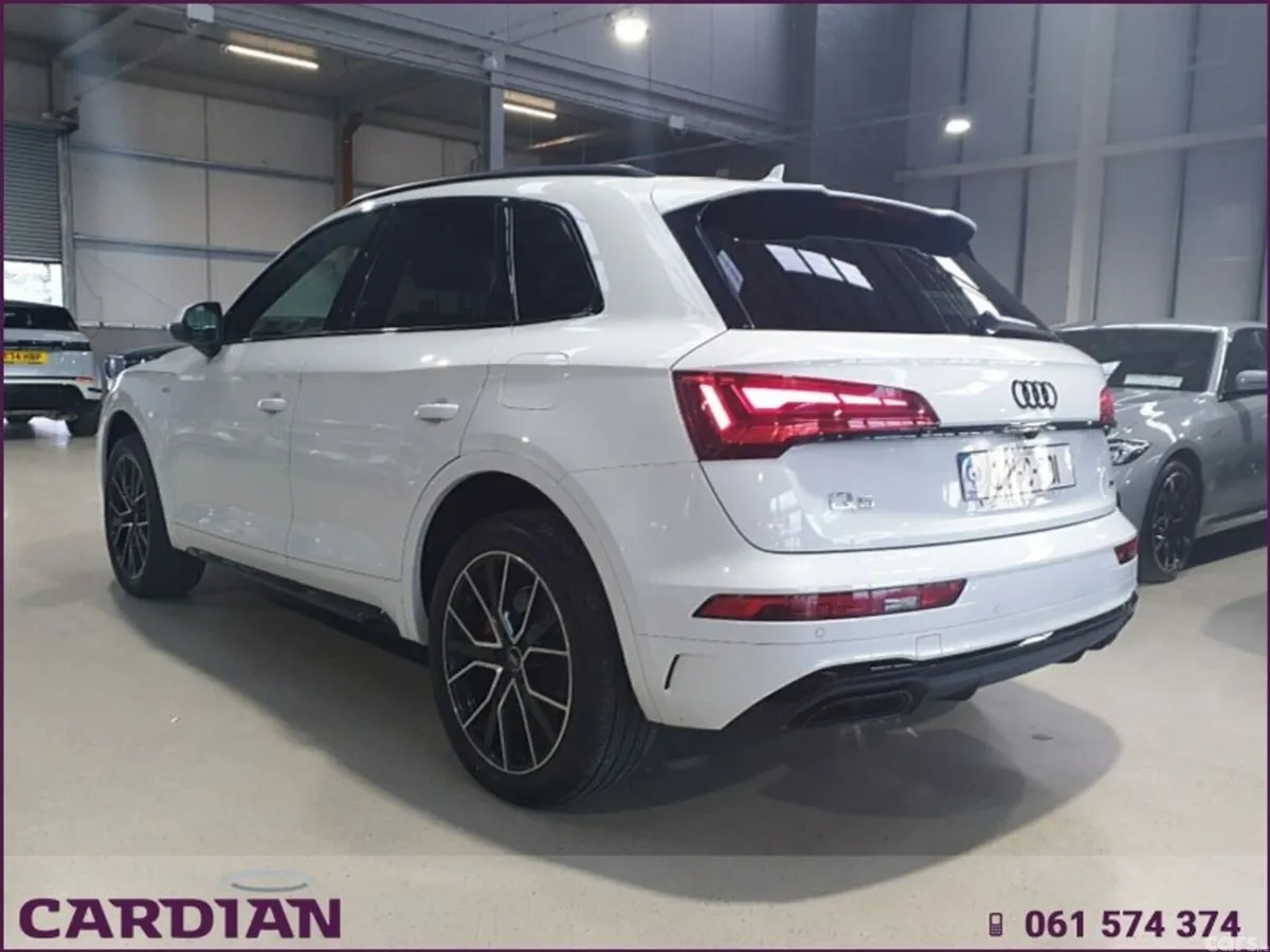 Audi Q5 SUV, Petrol Plug-in Hybrid, 2022, White