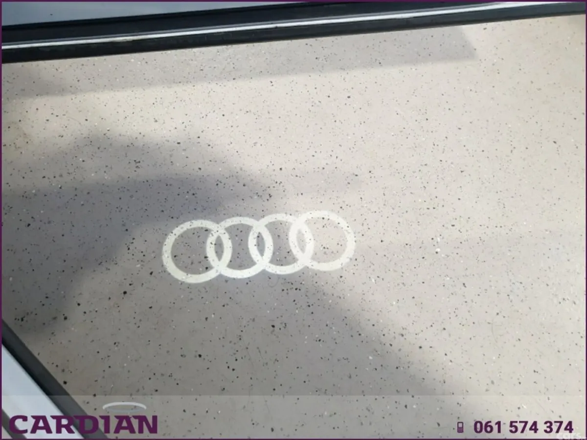 Audi Q5 SUV, Petrol Plug-in Hybrid, 2022, White