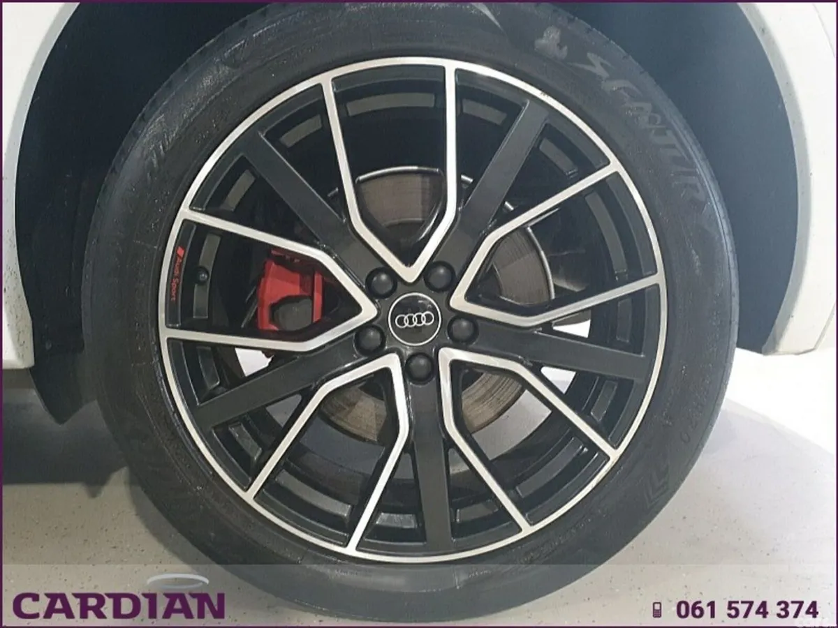 Audi Q5 SUV, Petrol Plug-in Hybrid, 2022, White
