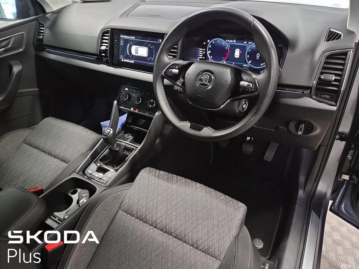 Skoda Karoq Estate, Petrol, 2023, Grey