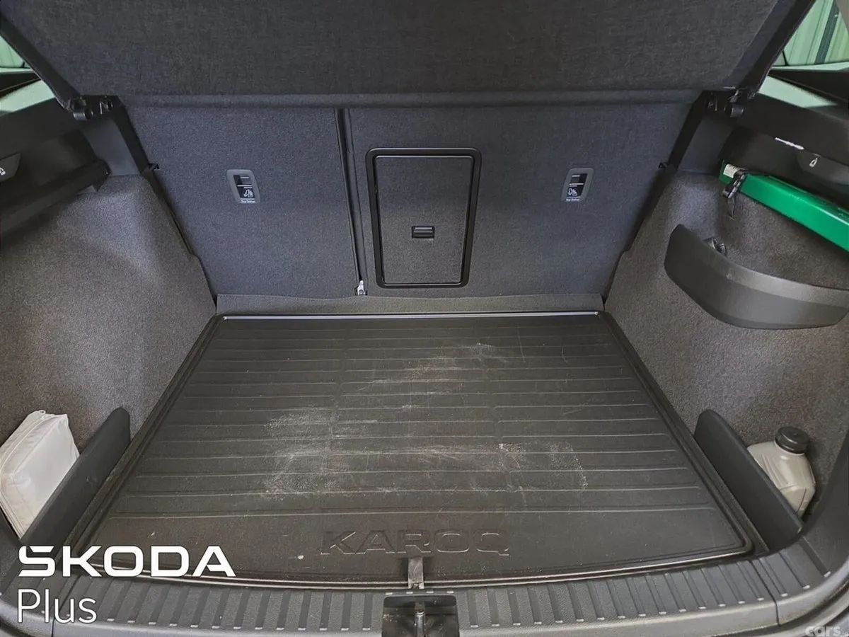 Skoda Karoq Estate, Petrol, 2023, Grey