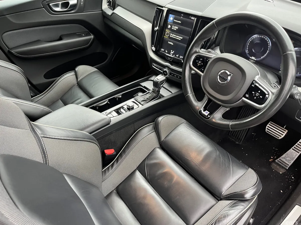 Volvo XC60 SUV, Diesel, 2020, Red
