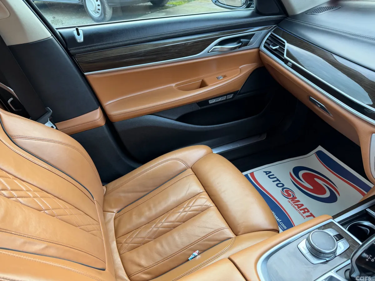 BMW 7-Series Saloon, Petrol Plug-in Hybrid, 2016, Blue
