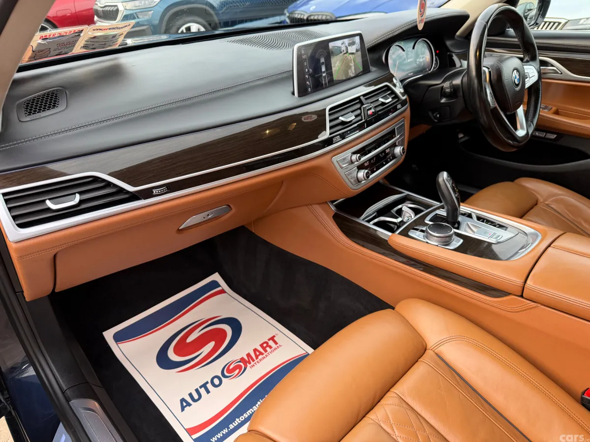 BMW 7-Series Saloon, Petrol Plug-in Hybrid, 2016, Blue