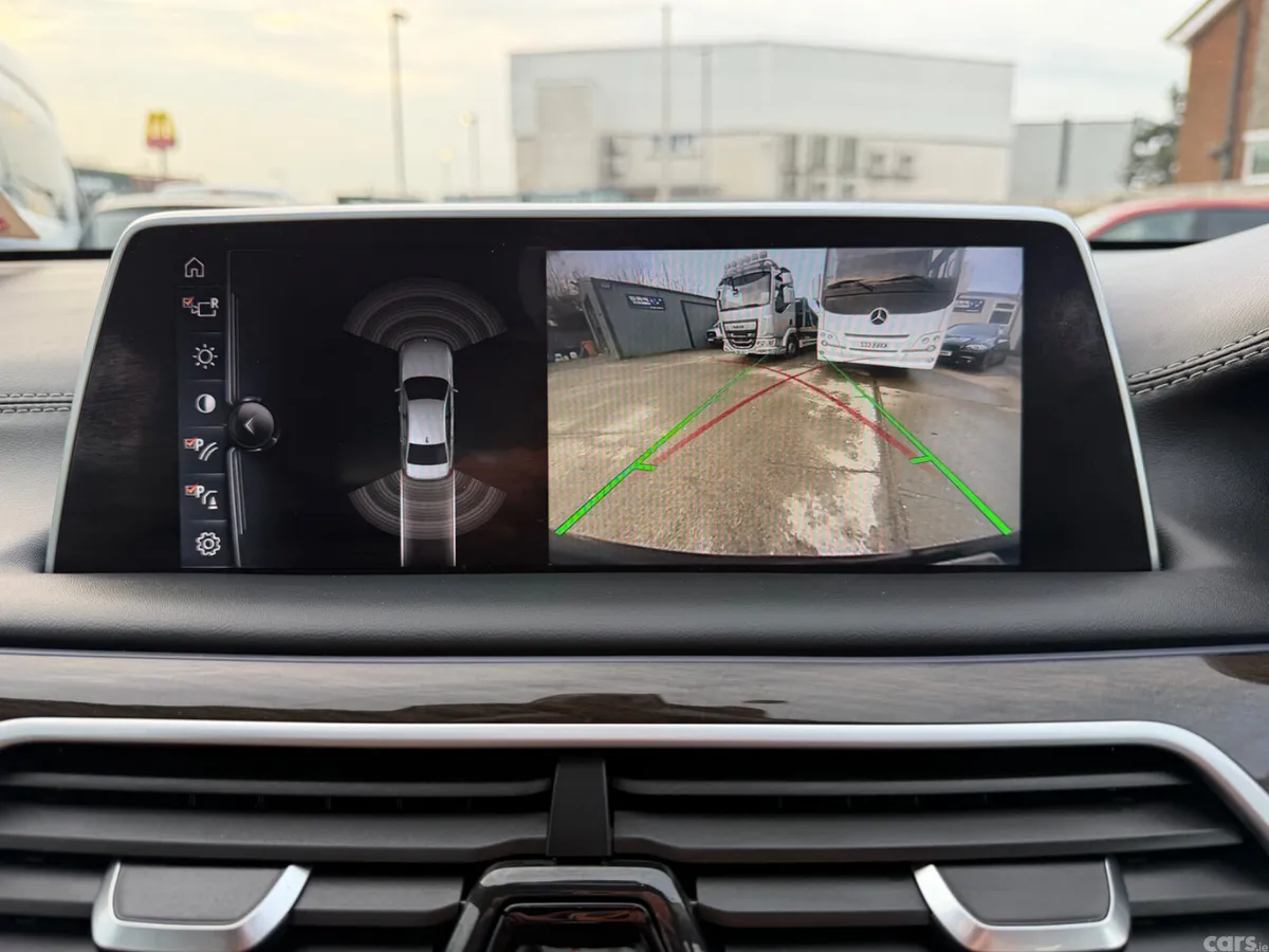 BMW 7-Series Saloon, Petrol Plug-in Hybrid, 2016, Blue