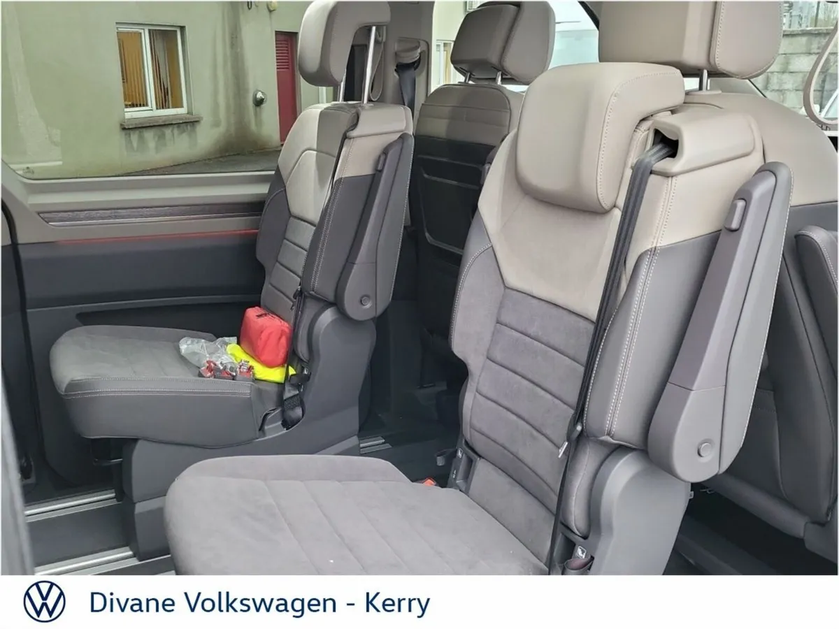 Volkswagen Multivan MPV, Petrol Plug-in Hybrid, 2026, Grey