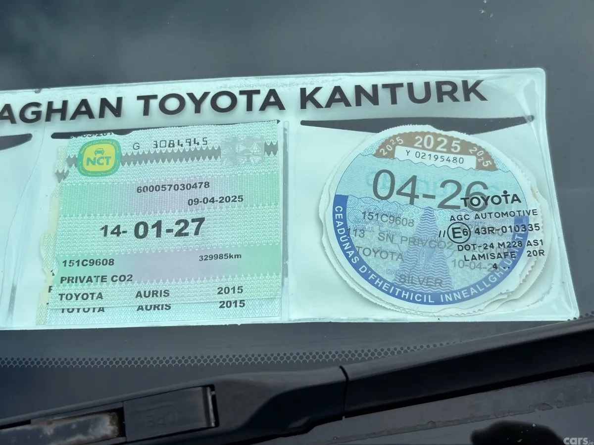 Toyota Auris Estate/Jeep, Diesel, 2015, Silver