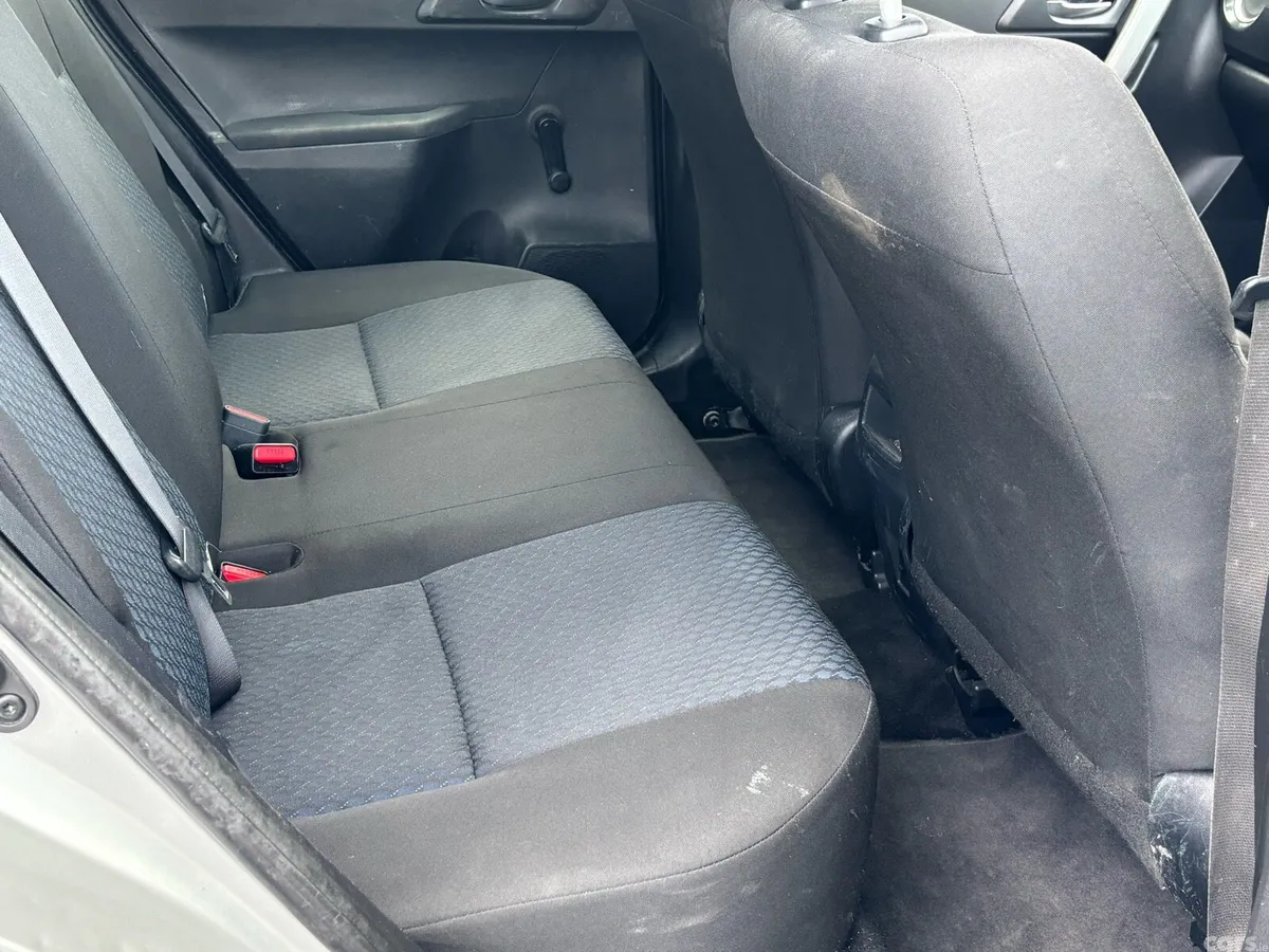 Toyota Auris Estate/Jeep, Diesel, 2015, Silver