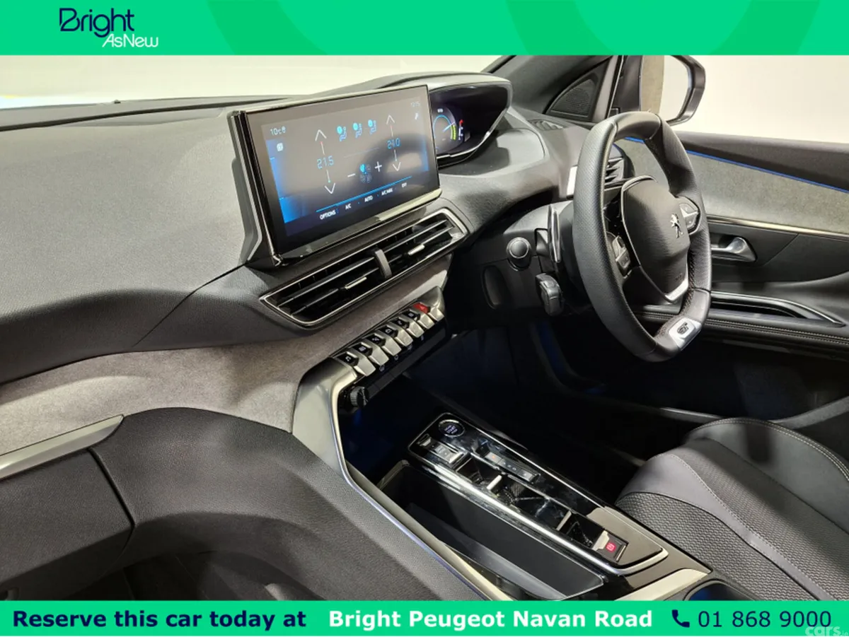 Peugeot 3008 MPV, Petrol Hybrid, 2024, Grey