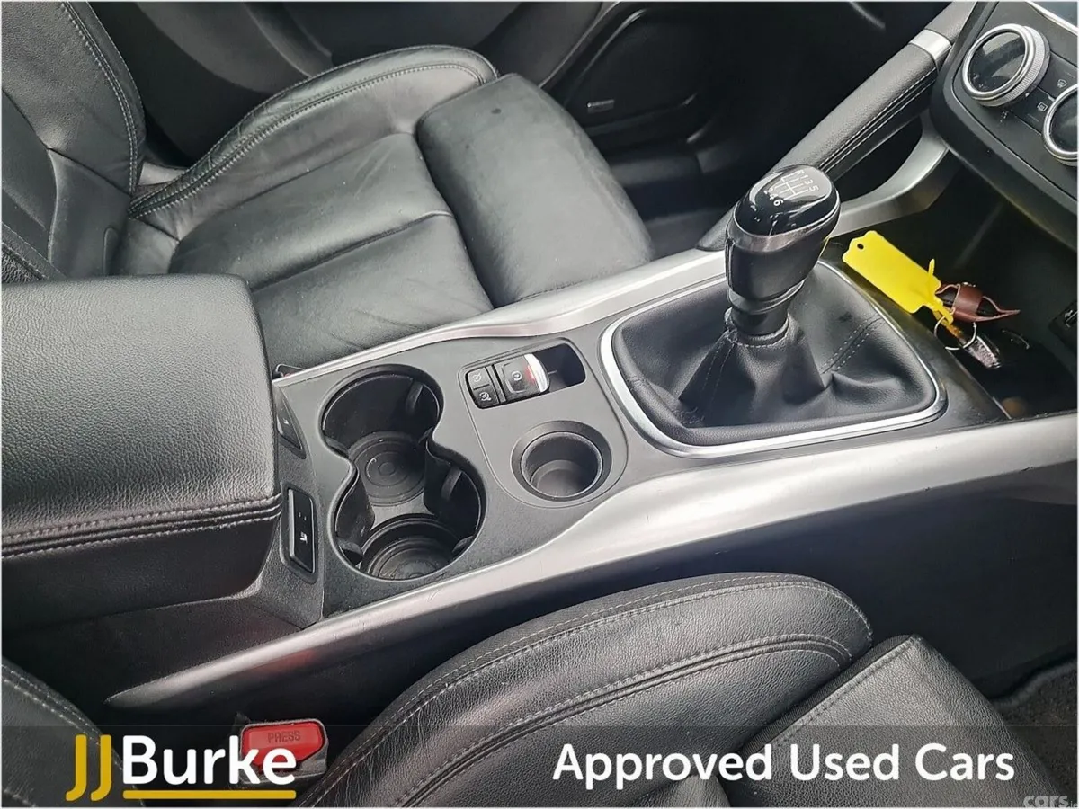 Renault Kadjar SUV, Petrol, 2019, Grey