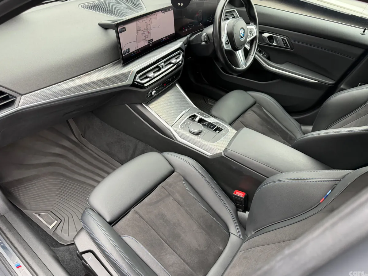 BMW 3-Series Saloon, Petrol Hybrid, 2023, Grey