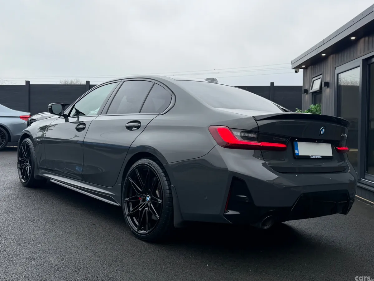 BMW 3-Series Saloon, Petrol Hybrid, 2023, Grey
