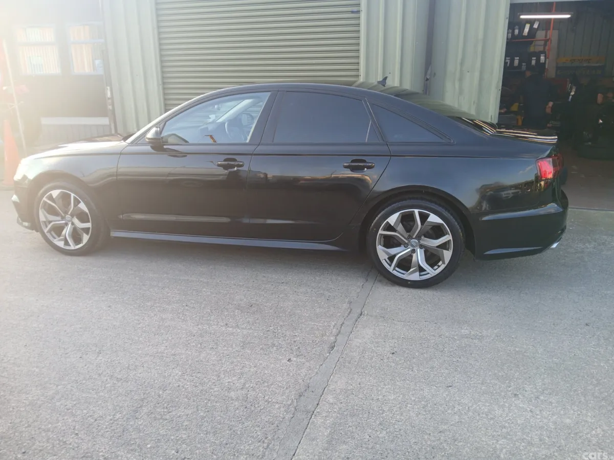 Audi A6 Saloon, Diesel, 2017, Black