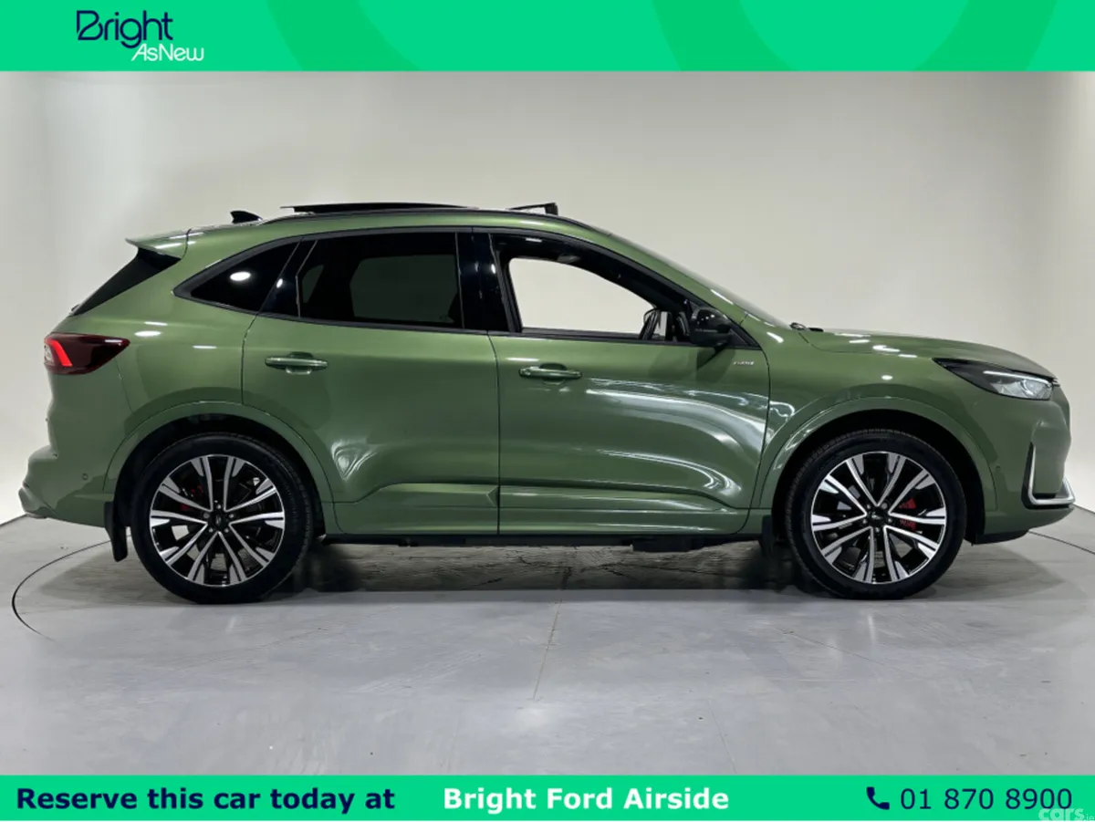 Ford Kuga MPV, Petrol, 2025, Green