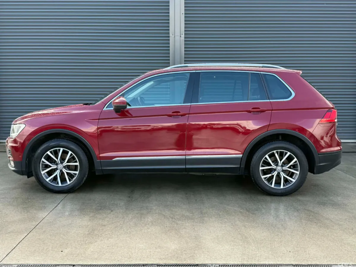 Volkswagen Tiguan Other, Diesel, 2019, Red