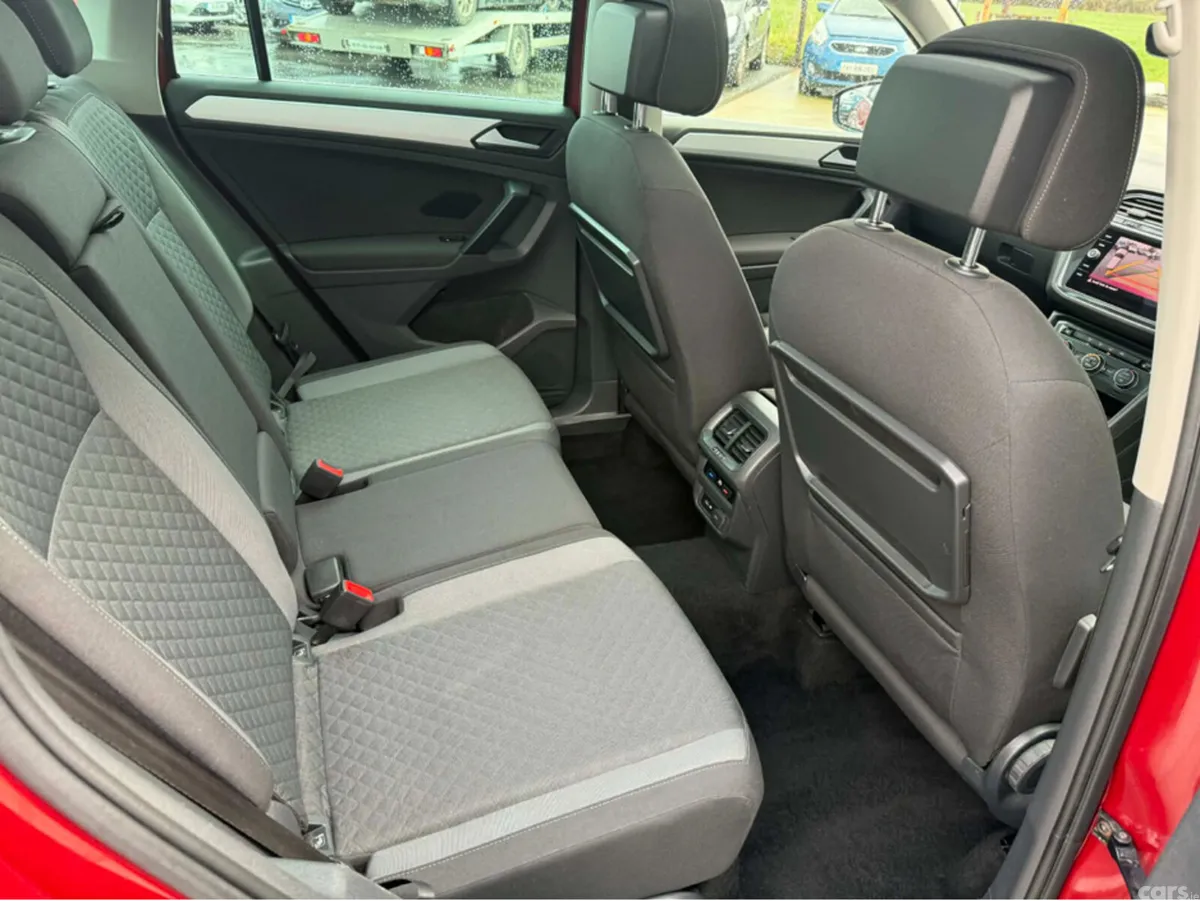 Volkswagen Tiguan Other, Diesel, 2019, Red
