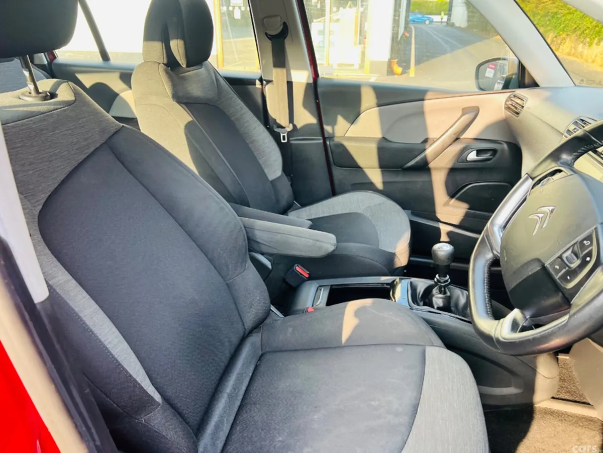 Citroen Grand C4 Picasso MPV, Diesel, 2018, Red