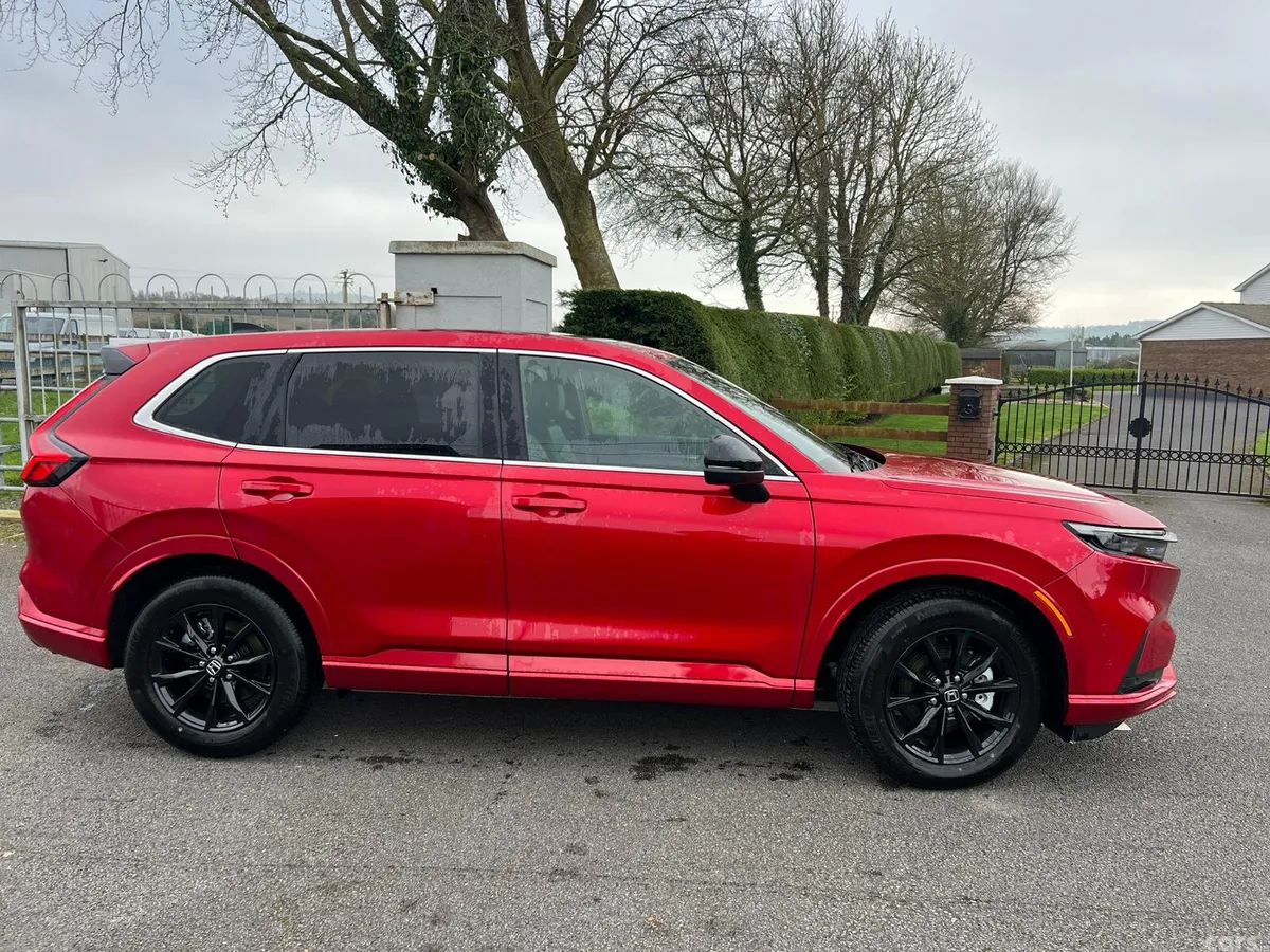 Honda CR-V SUV, Petrol Plug-in Hybrid, 2026, Red
