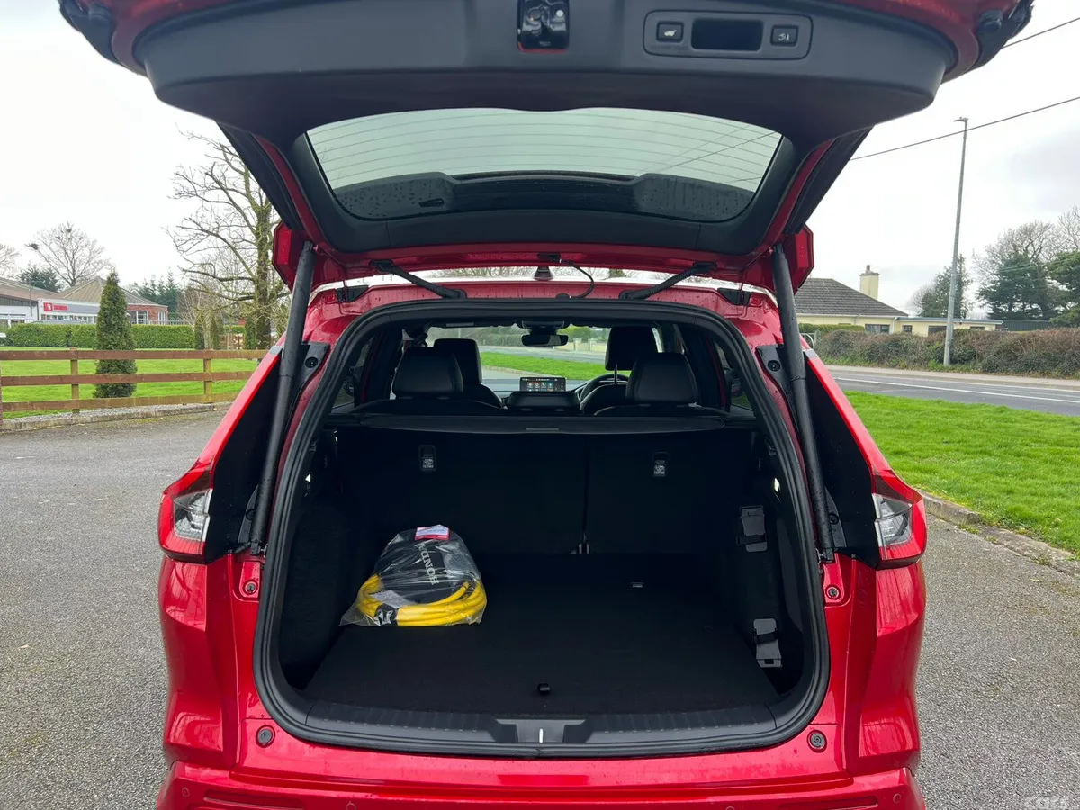 Honda CR-V SUV, Petrol Plug-in Hybrid, 2026, Red