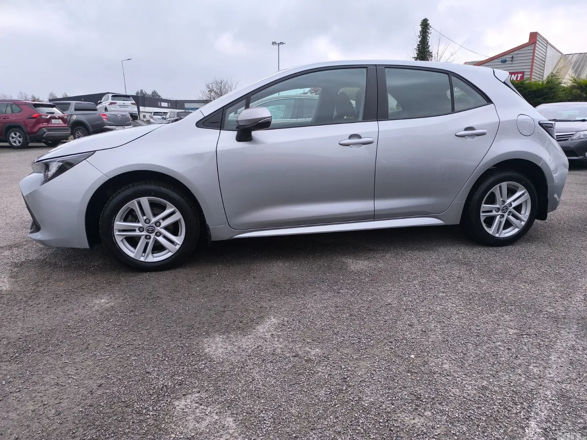 Toyota Corolla Hatchback, Petrol Hybrid, 2023, Grey