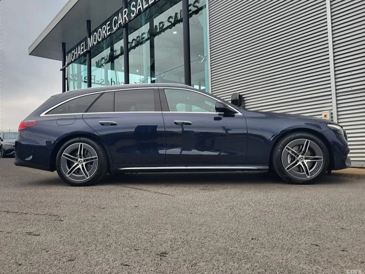 Mercedes-Benz E-Class Estate, Diesel Plug-in Hybrid, 2027, Blue