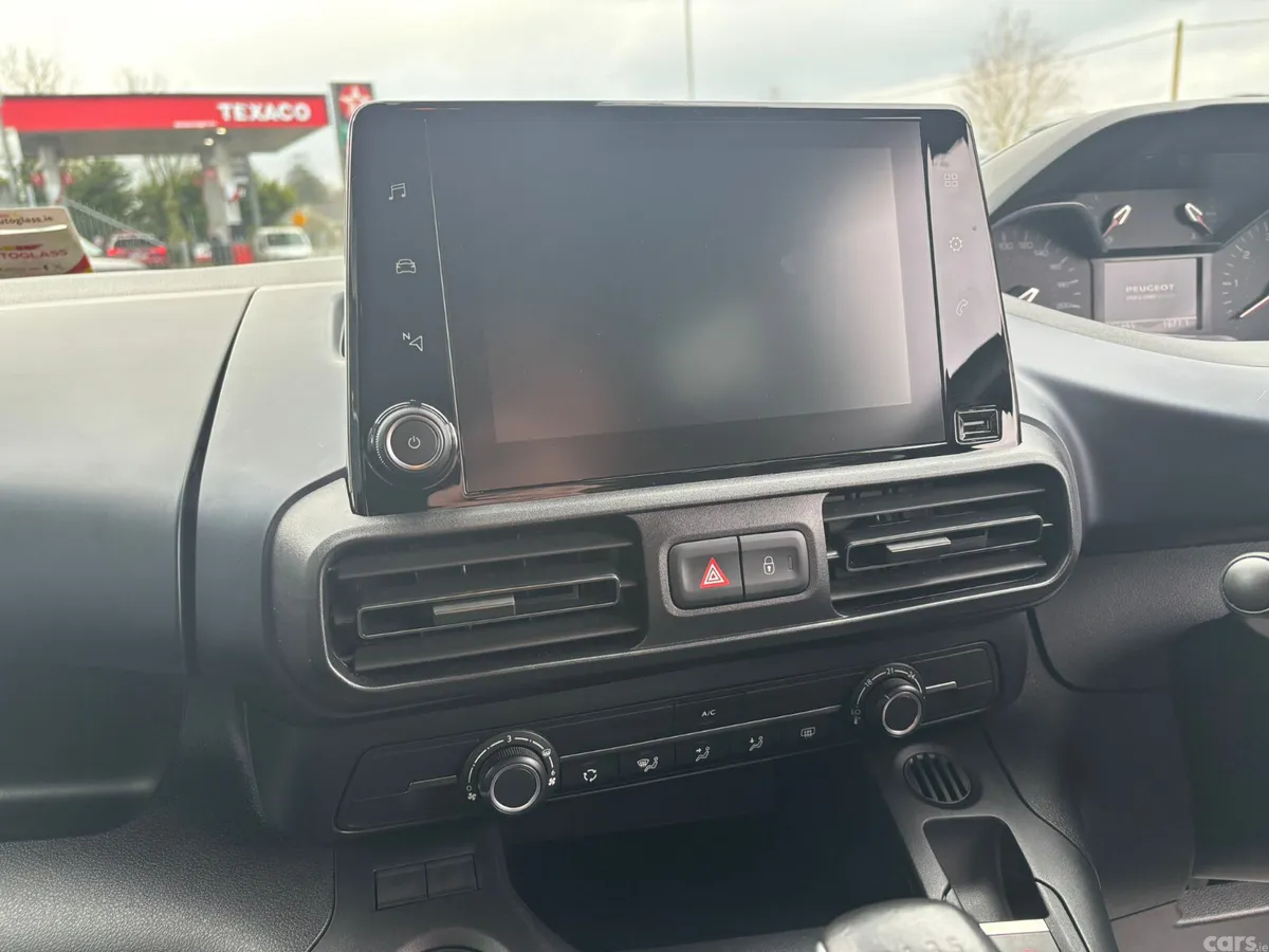 Peugeot Rifter MPV, Diesel, 2021, Brown