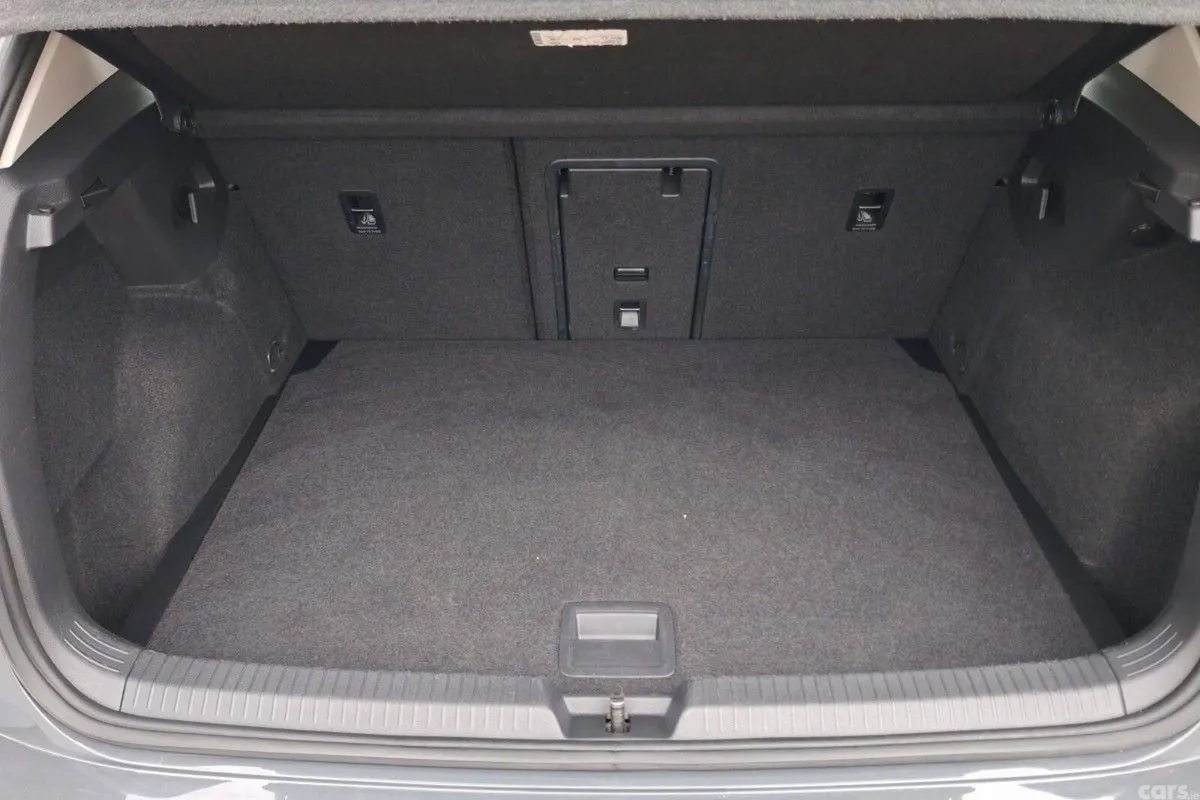 Volkswagen Golf Hatchback, Petrol, 2023, Grey