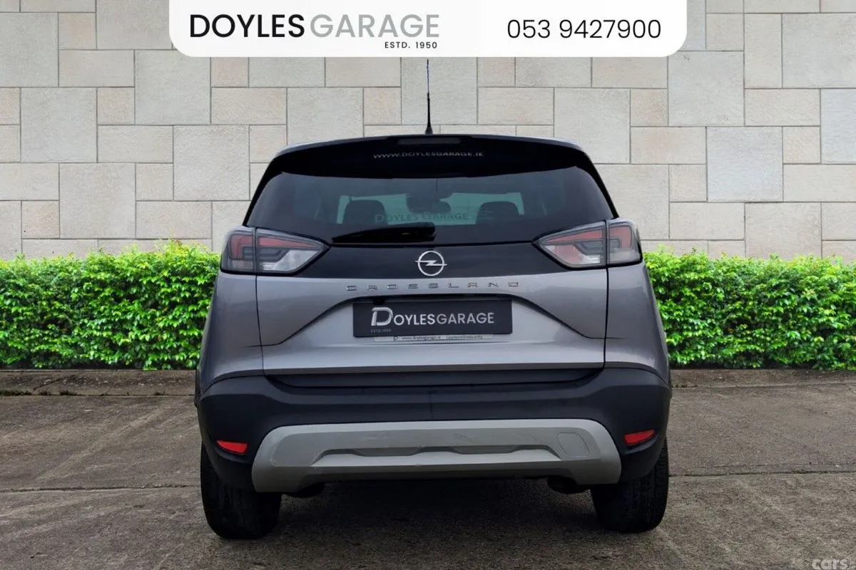 Opel Crossland SUV, Petrol, 2022, Grey